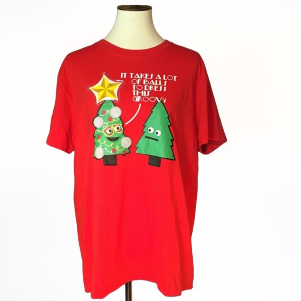 DRESS This GROOVY! light up star T-shirt XL